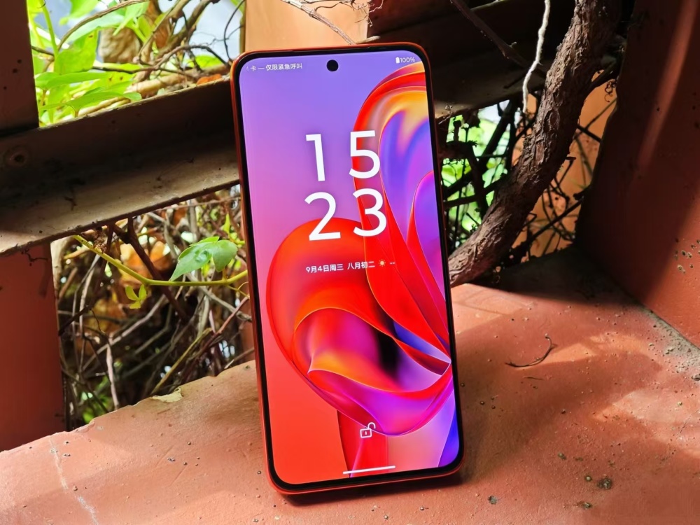 腾讯分分彩：诺基亚酸了？摩托罗拉创下十年新高，老牌手机也有春天？